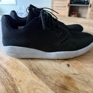 Men's Black Nike Shoes